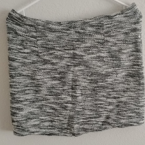 Joe Boxer Dresses & Skirts - Joe Boxer Black and Gray Knit Skirt